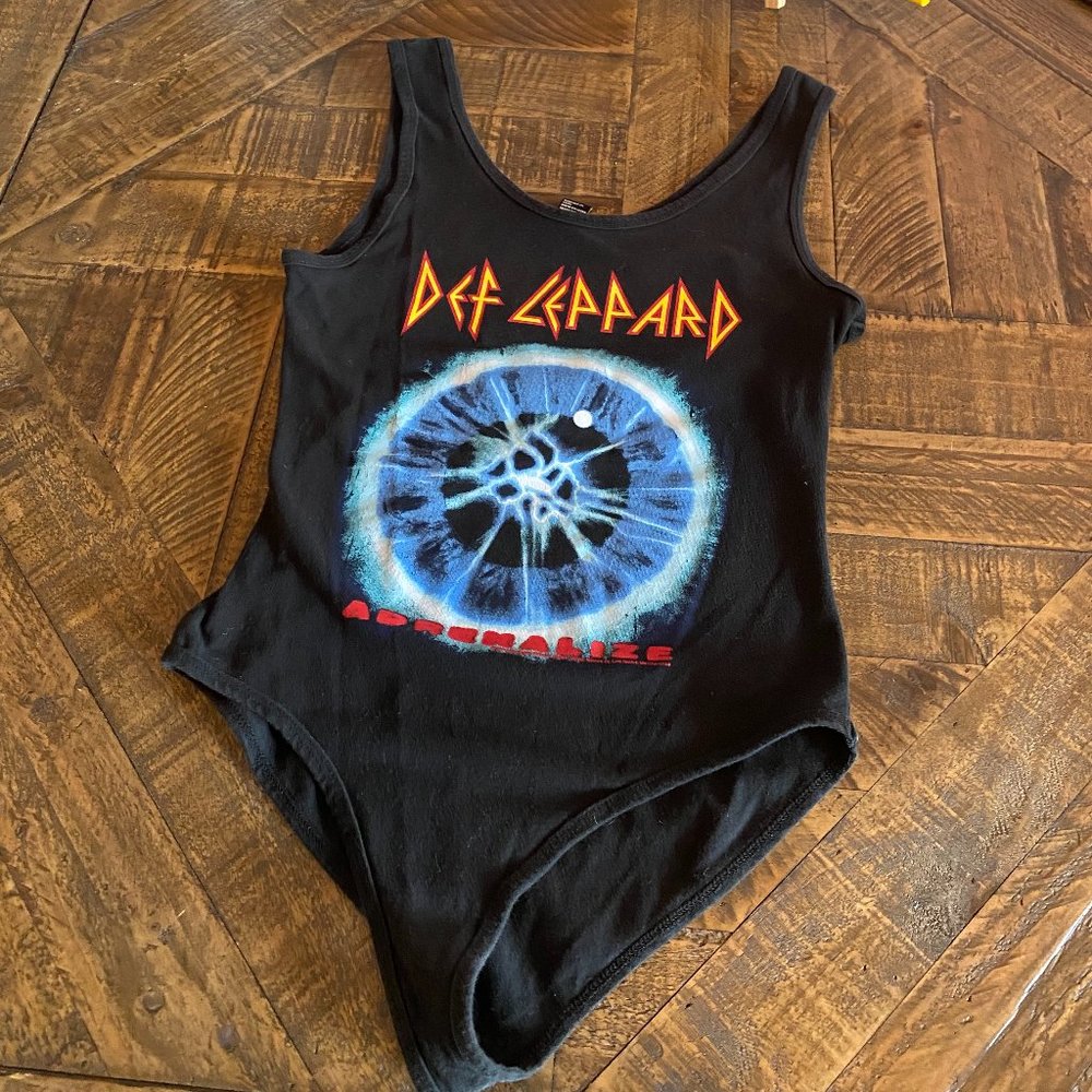 Def Leppard Graphic Tank Top / Bodysuit